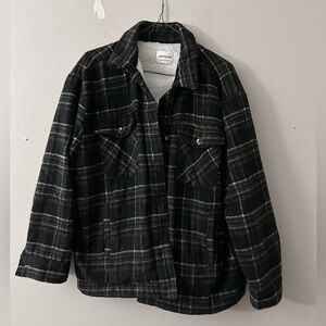 Active USA Like New Black Plaid Sherpa-Lined Shirt Jacket